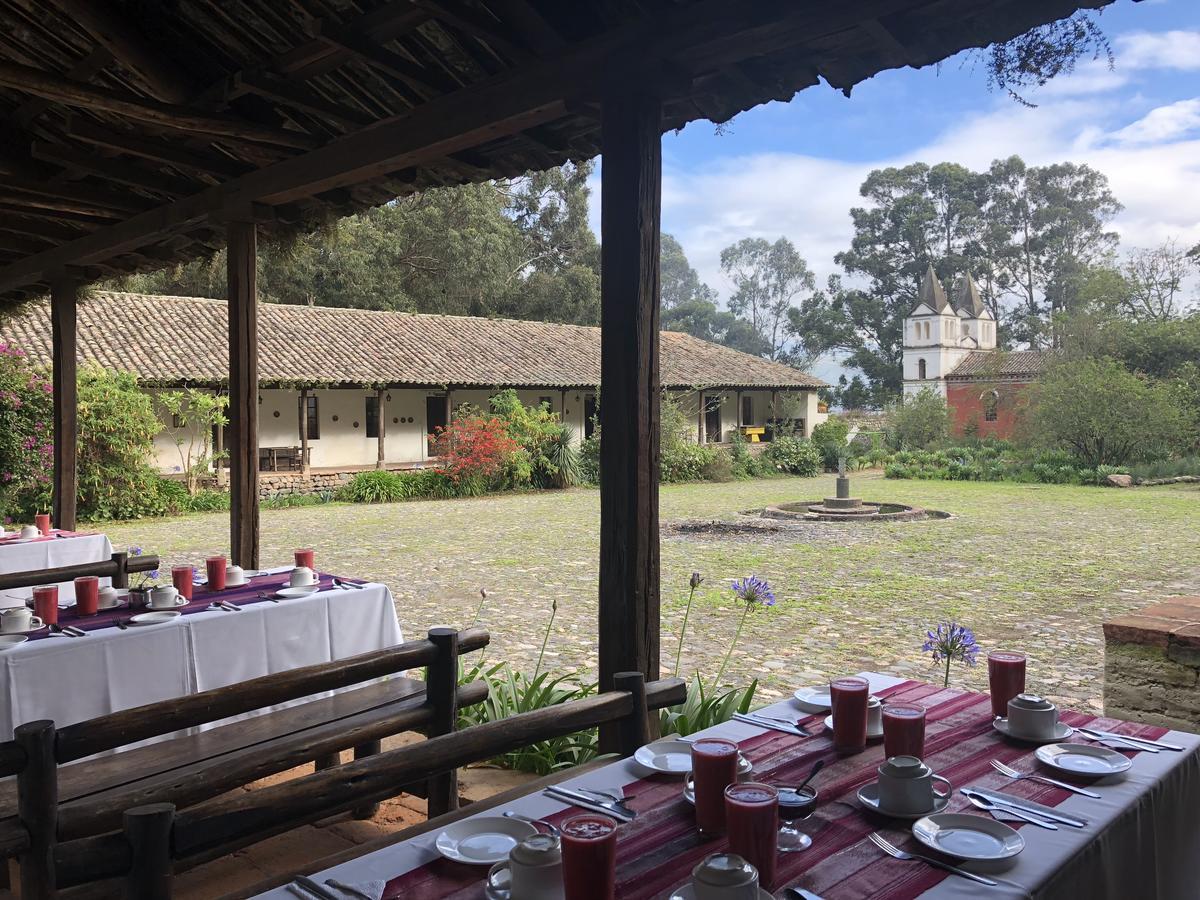 Hôtel Hacienda Guachala à Cayambe Extérieur photo